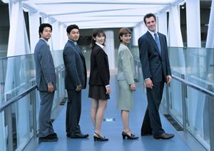 訳あり着物の魅力とお得な購入ガイド｜高品質を手頃な価格で楽しむ方法